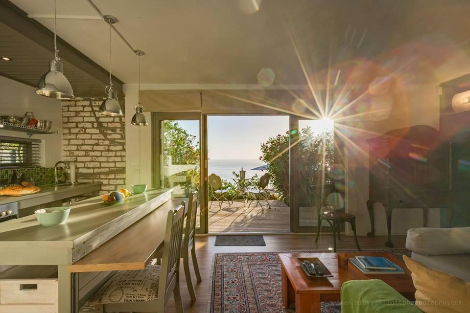 Watercolours Studios Simonʼs Town Екстериор снимка